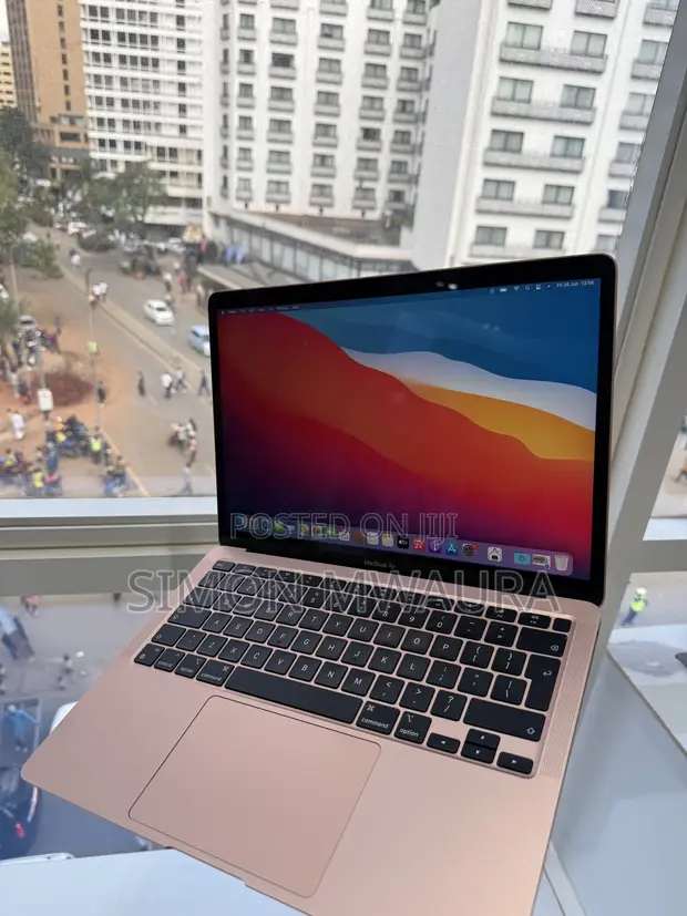 Apple MacBook Air M1 16GB RAM 256GB SSD (Rose Gold) - 1
