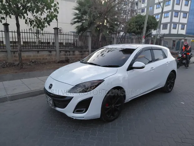 Mazda Axela 2009 White - 1