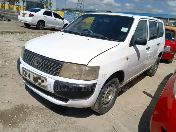 Toyota Probox 2007 White - 1