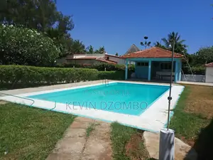 Nyumba ya Vyumba 2 vya Kulala yenye Samani kwa Upangishaji wa Muda Mfupi, Malindi
