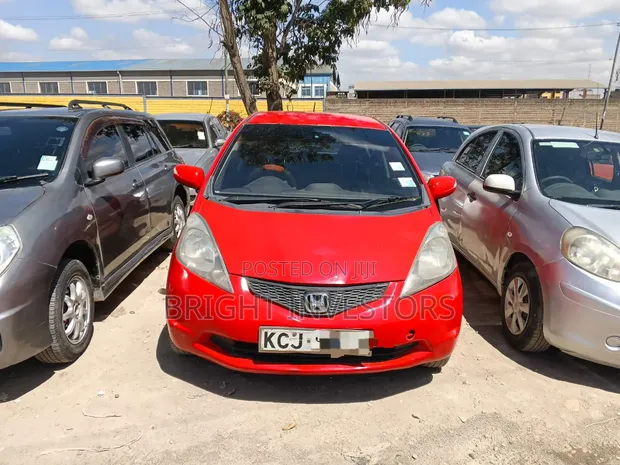 Honda Fit 2010 Red - 1