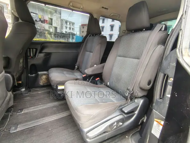 Toyota Voxy 2015 Black - 1