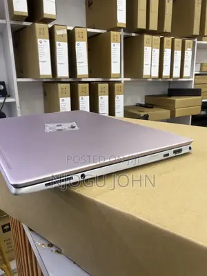 HP Pavilion 13 Laptop - 8GB RAM, Intel Core i5, 256GB SSD