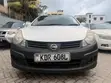 Nissan Advan 2016 Nyeupe - 1