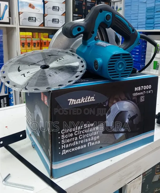 7" Makita Circular Saw - 1