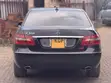 Mercedes-Benz E300 2011 Nyeusi - 3