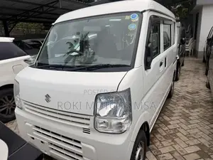 2018 Suzuki Every Wagon - White