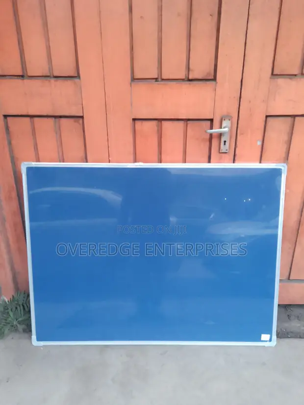 Bodi ya Matangazo ya Pushpin 3ft x 4ft - 1