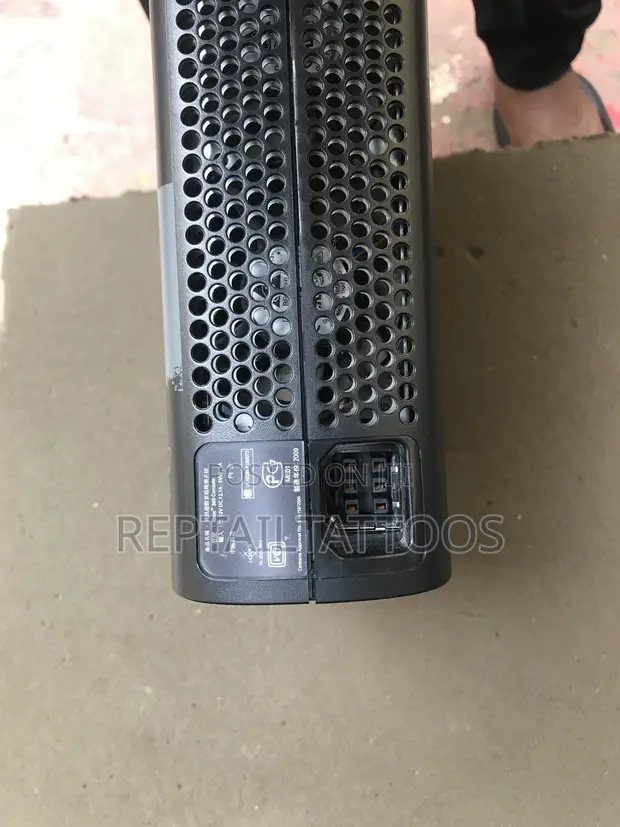 Xbox 360 Elite Console 250GB - 1