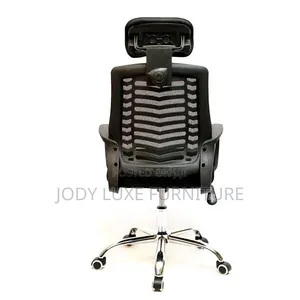Boss Office Products Kiti cha Ofisi cha Mesh chenye Headrest