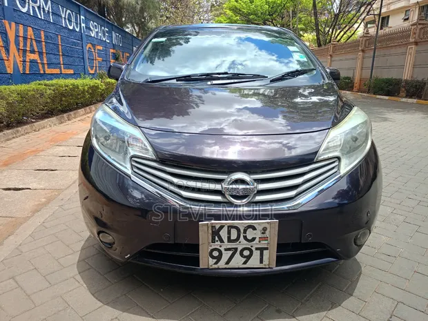Nissan Note 1.2 Petrol 2014 Zambarau - 1