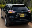 Nissan X-Trail 2014 Nyeusi - 4