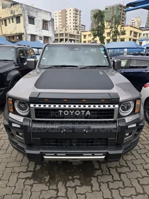 Toyota Land Cruiser Prado 2.7 2024 Silver