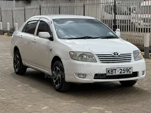 Toyota Corolla 2005 Nyeupe