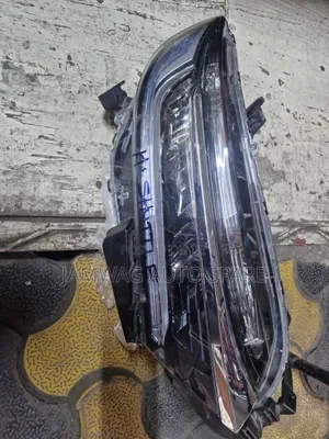 Honda Fit Shuttle LED Headlight (Right Side)