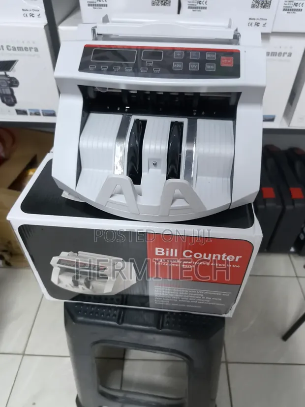 Brand New Efficient Cash Counter for Retail - 1