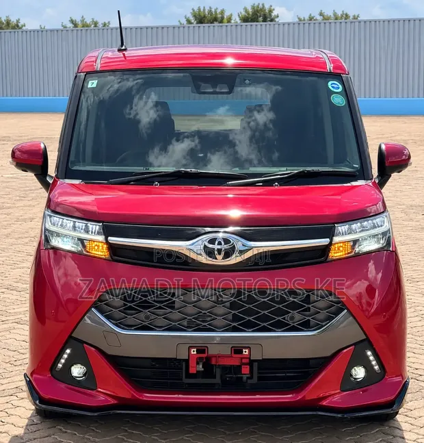 Toyota Tank 1.0 FWD 2019 Red - 1