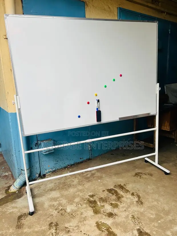 Bodi ya Kavu ya Kufuta ya Magnetic 4ft x 3ft yenye Stand - 1