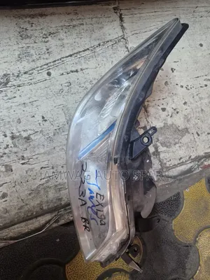 Subaru Exiga Xenon Headlights (Used)