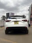 Mazda Axela SV Premium 2014 White - 1