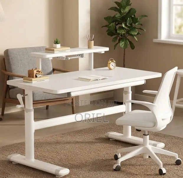 Manual Height-Adjustable White Work Desk - Sit-Stand Table - 1