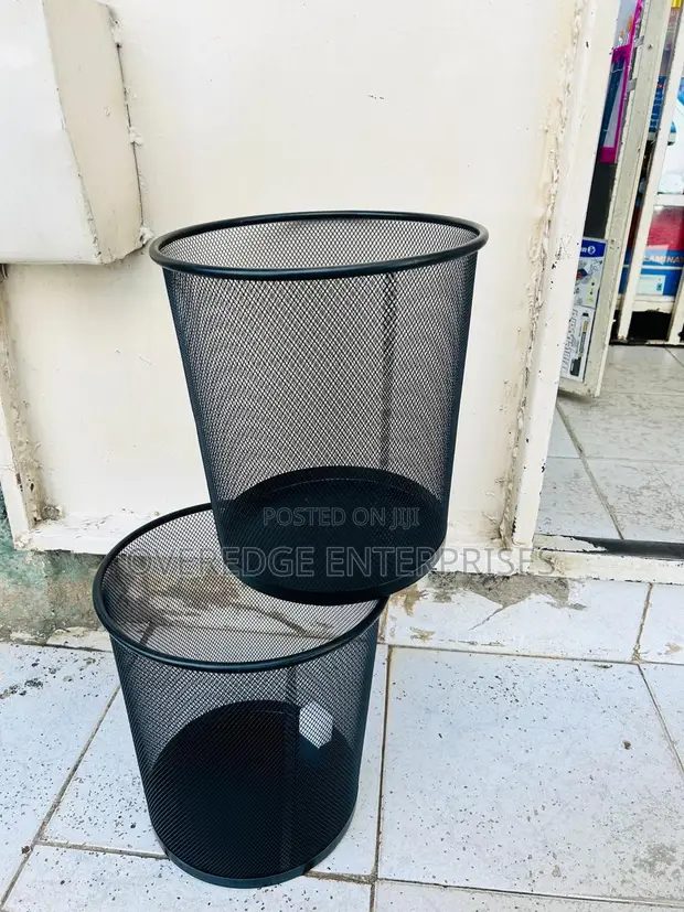 Large Mesh Dust Bins (8-9L) - 1