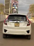 Honda Fit Hybrid 2017 Nyeupe - 4