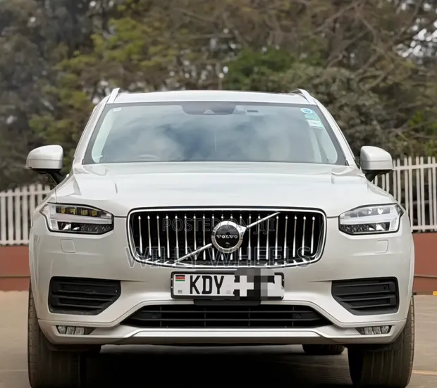 Volvo XC90 B5 2020 - 1