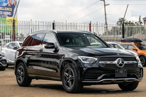 Mercedes-Benz GLC-Class 2019 Black - 1