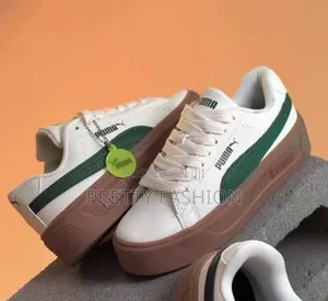 Puma Smash Platform V3 Sneakers
