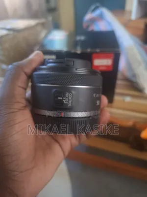 Canon RF 50mm f/1.8 STM Lens