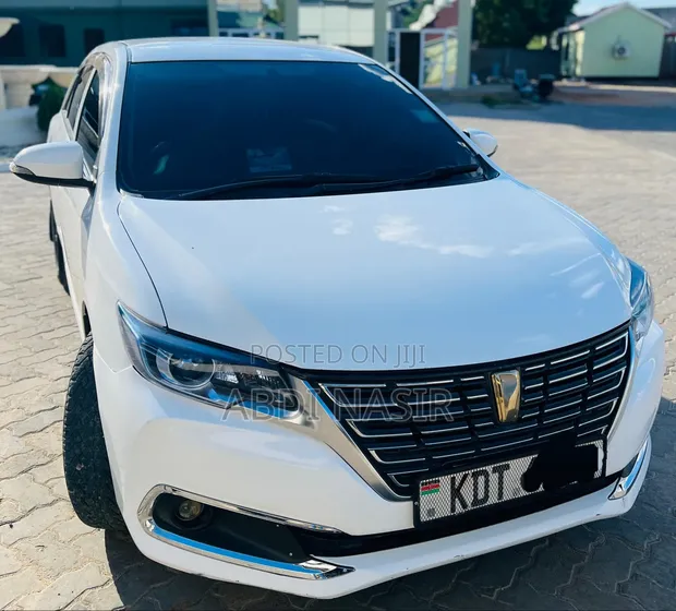 Toyota Premio 2017 White - 1