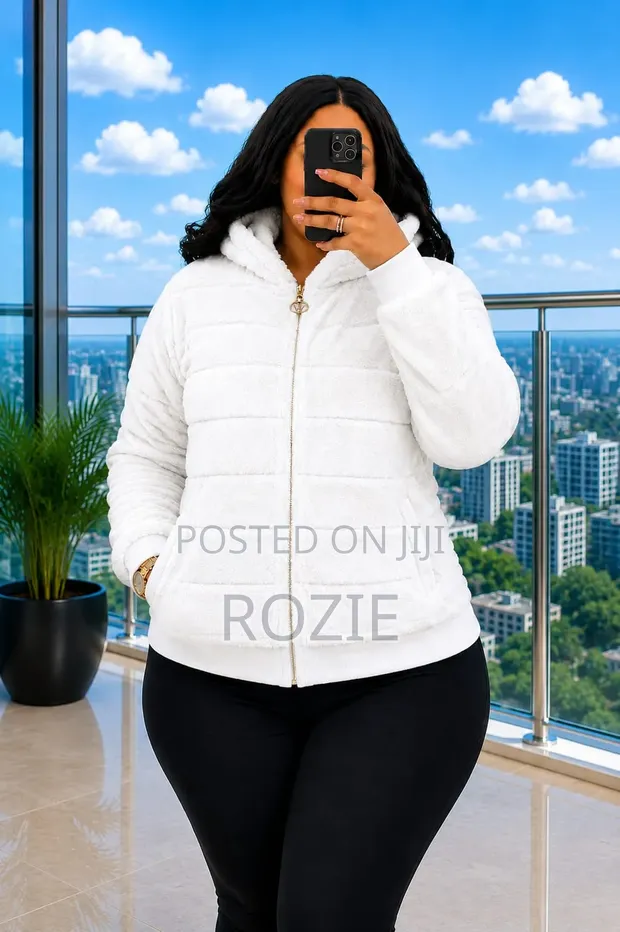 Women's Warm Hooded Casual Winter Jacket - 1