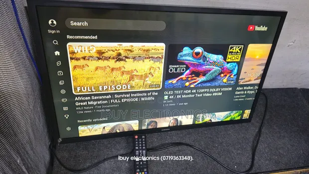 Samsung 32" Smart TV - 1