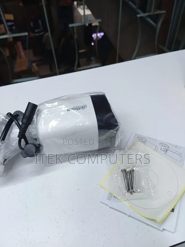 Kamera ya Dahua Smart Dual Light Bullet CCTV - 1
