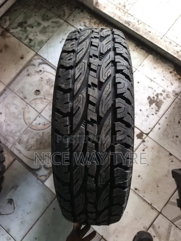 Matairi 225/65R17 Tourador A/T - 1