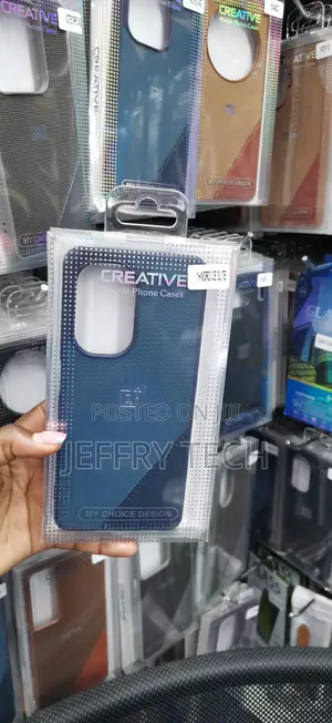 Kifaa cha Bluu cha Carbon-Fiber cha OnePlus Nord CE 3 Lite