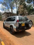 Toyota Land Cruiser Prado 2005 Silver - 3