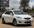 Toyota Belta 2010 White - 3