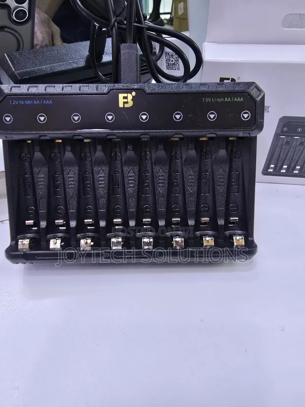Fast 8-Bay Rechargeable Battery Charger for AA/AAA - 1