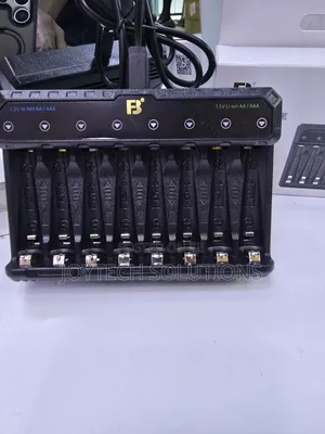 Fast 8-Bay Rechargeable Battery Charger for AA/AAA