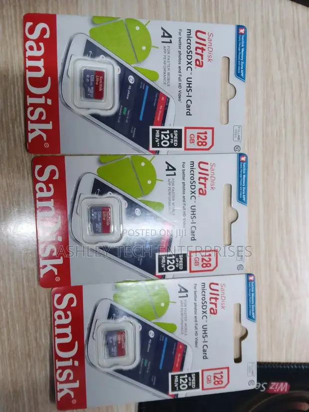 SanDisk 128GB Memory Card - 1
