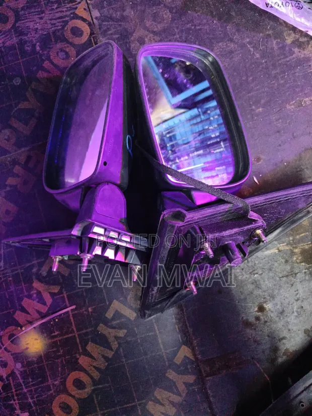 Used Toyota Probox Side Mirror (Manual) - 1