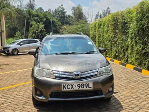 Toyota Corolla Fielder 1.5 Petrol AWD 2014