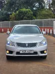 Toyota Crown Athlete 2011 Nyeusi - 2