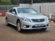 Toyota Crown Athlete 2011 Nyeusi - 3