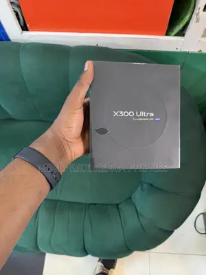 Vivo X300 Ultra 1TB Mpya Nyeusi
