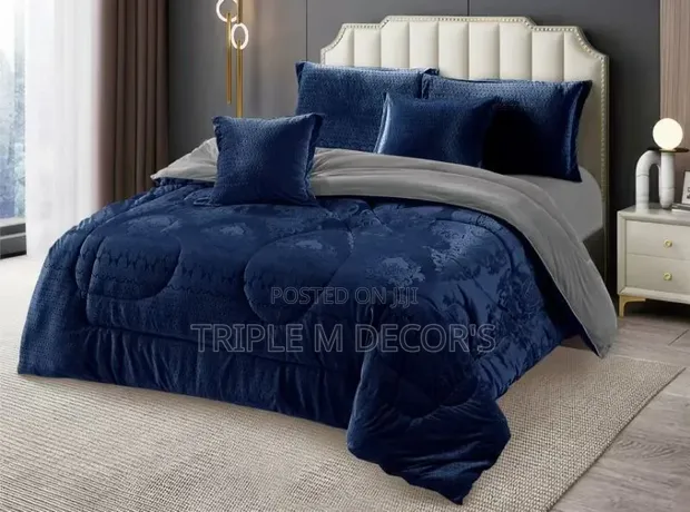 Premium White Striped Cotton Duvet Setting - 1