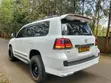 Toyota Land Cruiser V8 2008 Nyeupe - 3