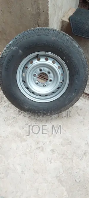 Continental CrossContact LX Tyre 255/70R16 kwenye Rim ya Chuma ya 16-inch
